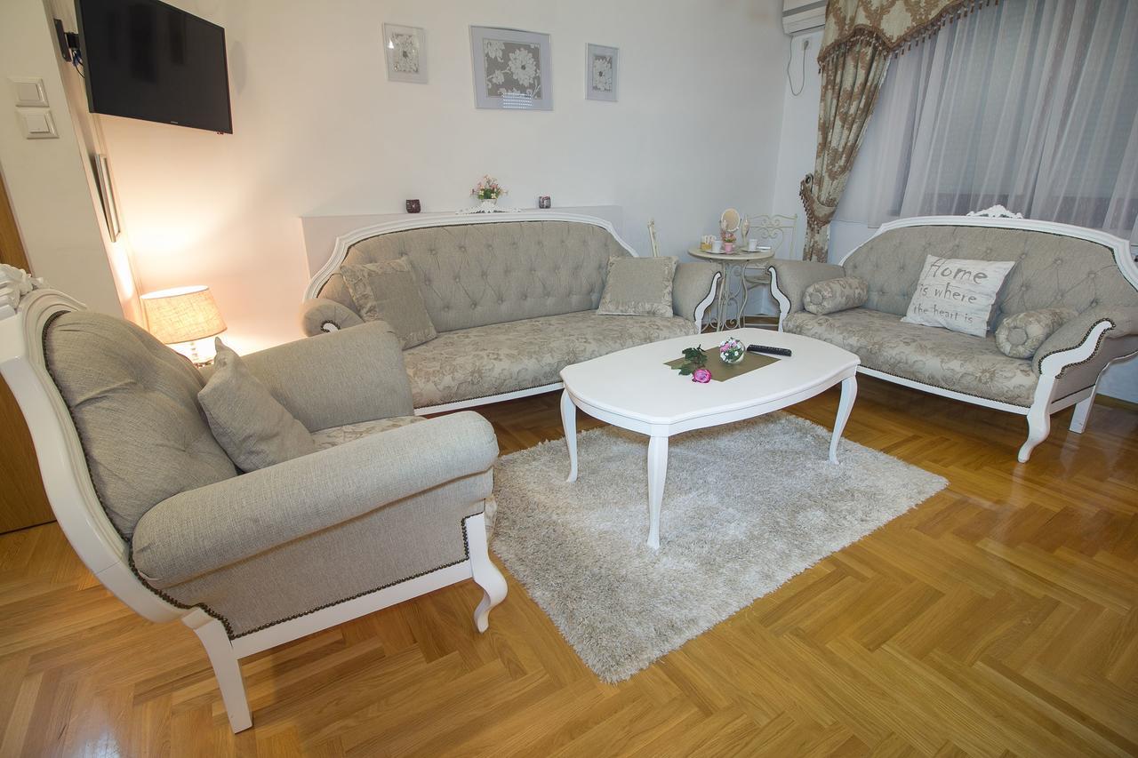 Apartment Barby Banja Luka Esterno foto